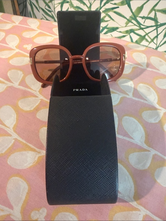 Prada Brown Square Oversized Women\'s Sunglasses main image 4